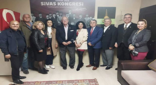 YBBD İzmir Şubesi'nin yeni Başkanı Ayşegül Aydın