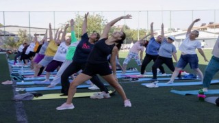 Bucalı kadınlardan yoga derslerine yoğun ilgi