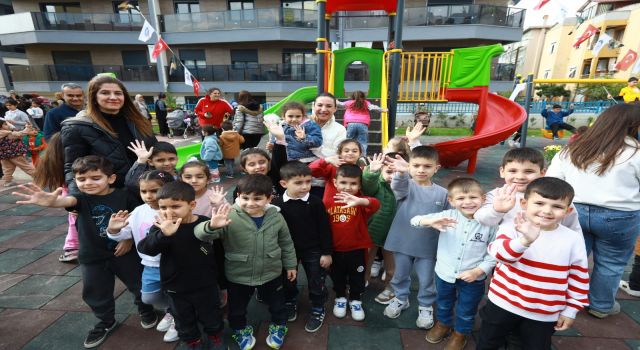 Efes Selçuk’ta çocuklar ve aileler yalnız değil