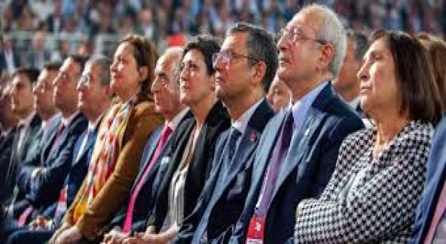 CHP'nin Kurultay davası 8 Eylül'e ertelendi...