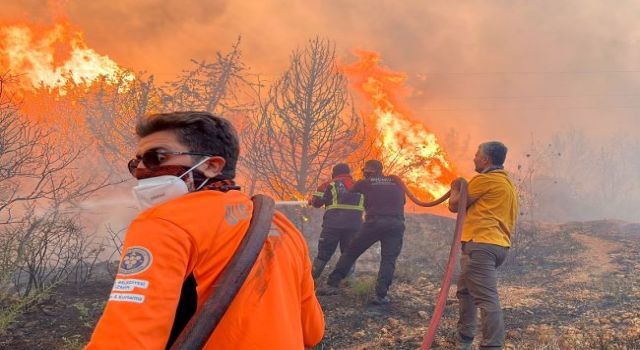 BUCAKUT yangınlarla mücadelede etkin rol alıyor