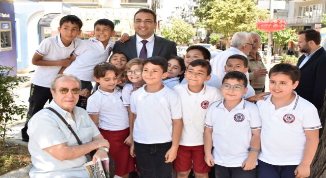 Balçova'da eğitime büyük destek...