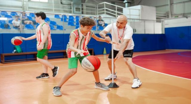 Karşıyaka’da Kış Spor Okulları başlıyor!