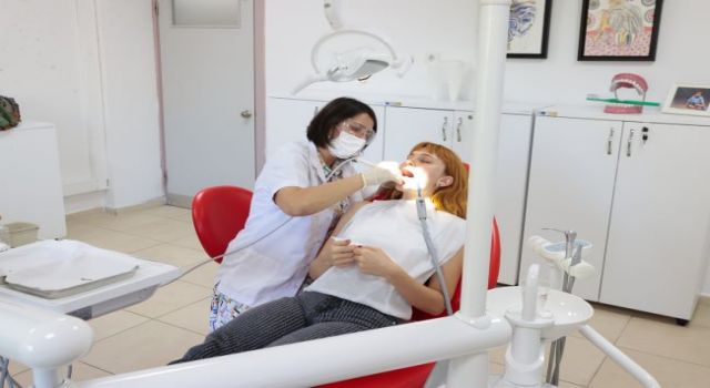 Konak’ta yüzler sağlıkla gülüyor