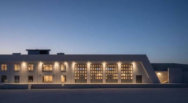 Büyükşehir'den Dikili’ye modern itfaiye üssü