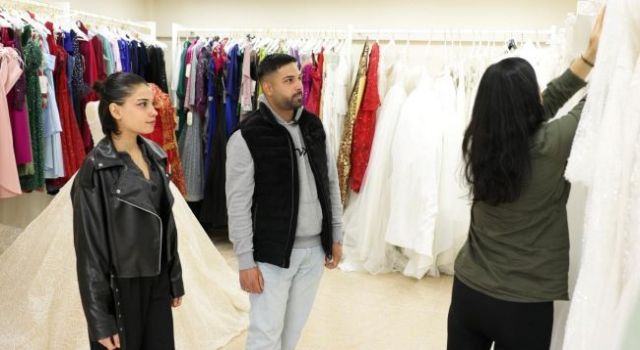 Bayraklı’da evlenecek çiftlere anlamlı destek