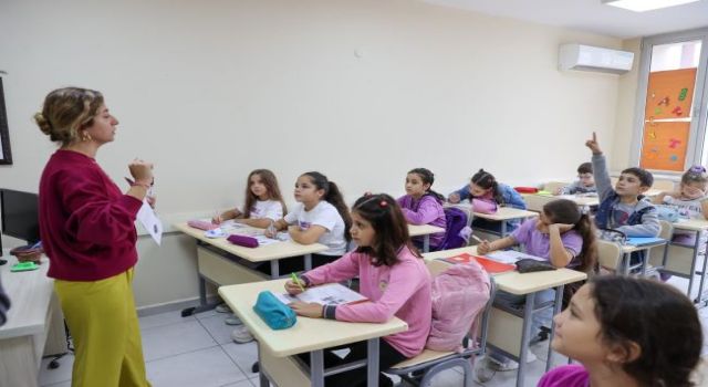 Buca Belediyesi’nden eğitime güçlü destek