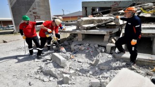 Bornova Belediyesi’nin ilk arama kurtarma ekibi göreve hazır