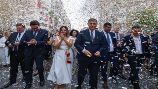 94. İEF muhteşem bir kortejle başladı