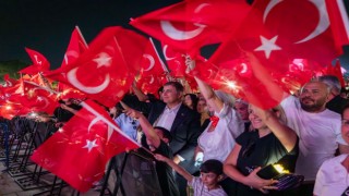 94. İEF’de 30 Ağustos’a yakışan gece