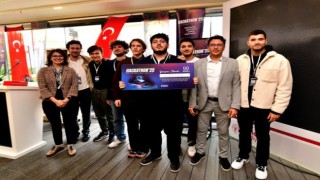 Genç beyinler dirençli Bornova için kod yazdı