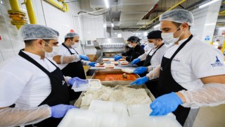 Büyükşehir'in sosyal destekleri milyonlara ulaştı