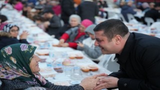 Torbalı’da 4 bin kişi aynı sofrada buluştu