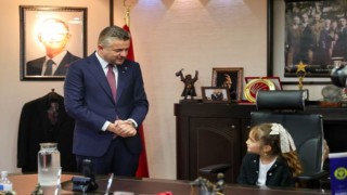 Buca’da başkanlık koltuğu Adasu’ya emanet