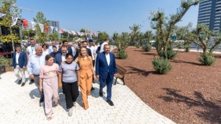 Konak 6 bin metrekarelik yeni parkına kavuştu